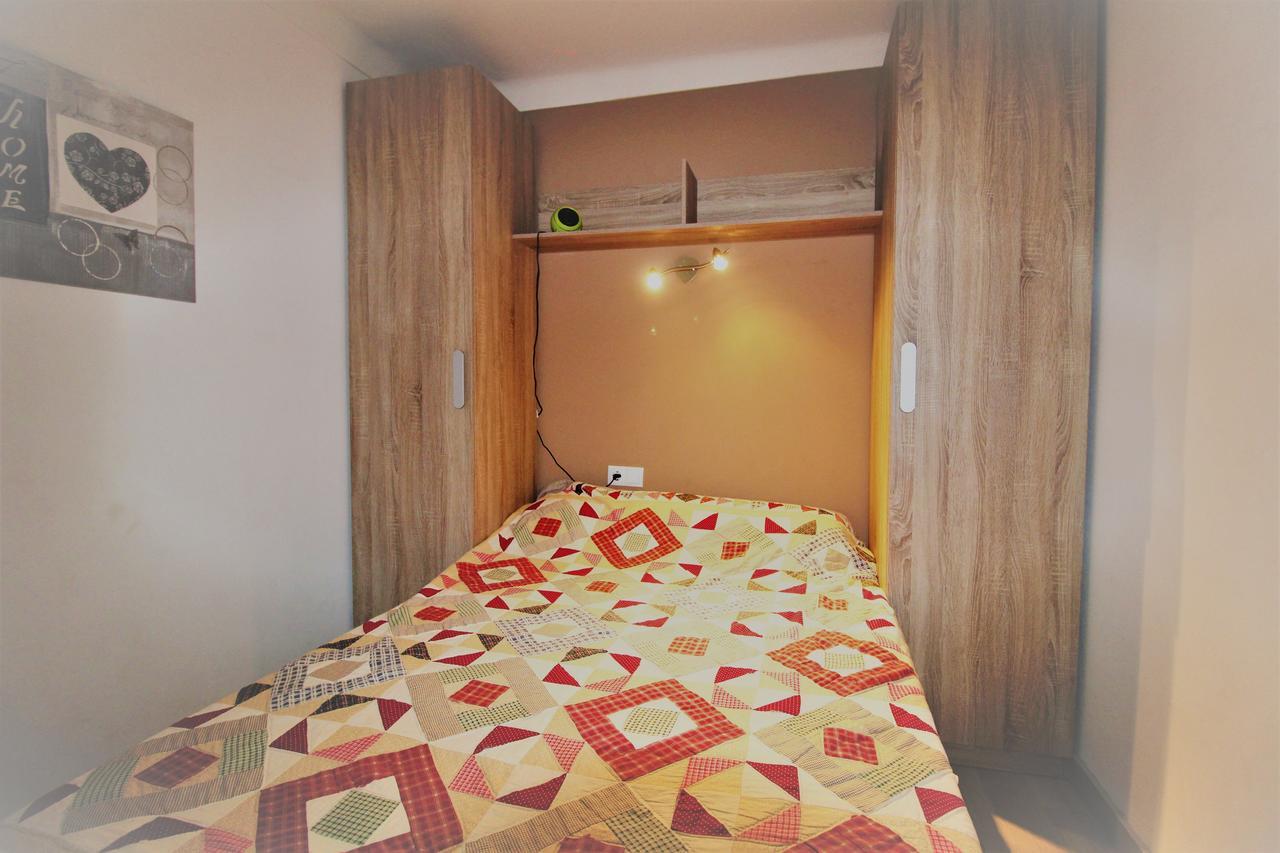 Sylvia 11D1 - Precioso Estudio En Primera Linea De Mar - Centrico - Terraza Vista Mar - Playa - Wifi Apartment เอมปูเรียบราบา ภายนอก รูปภาพ